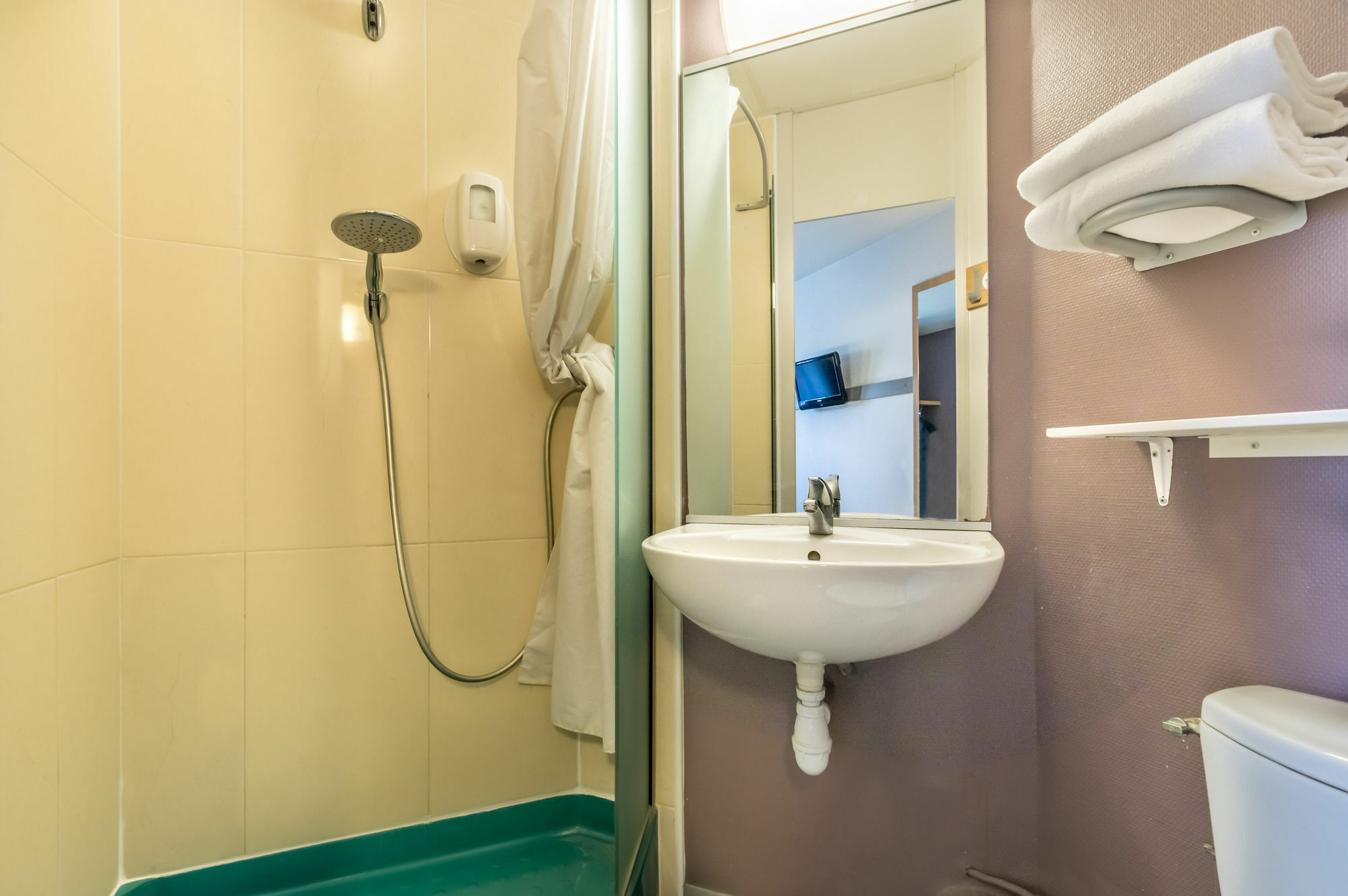 B&B Hôtel Fréjus Roquebrune-sur Argens Exterior foto