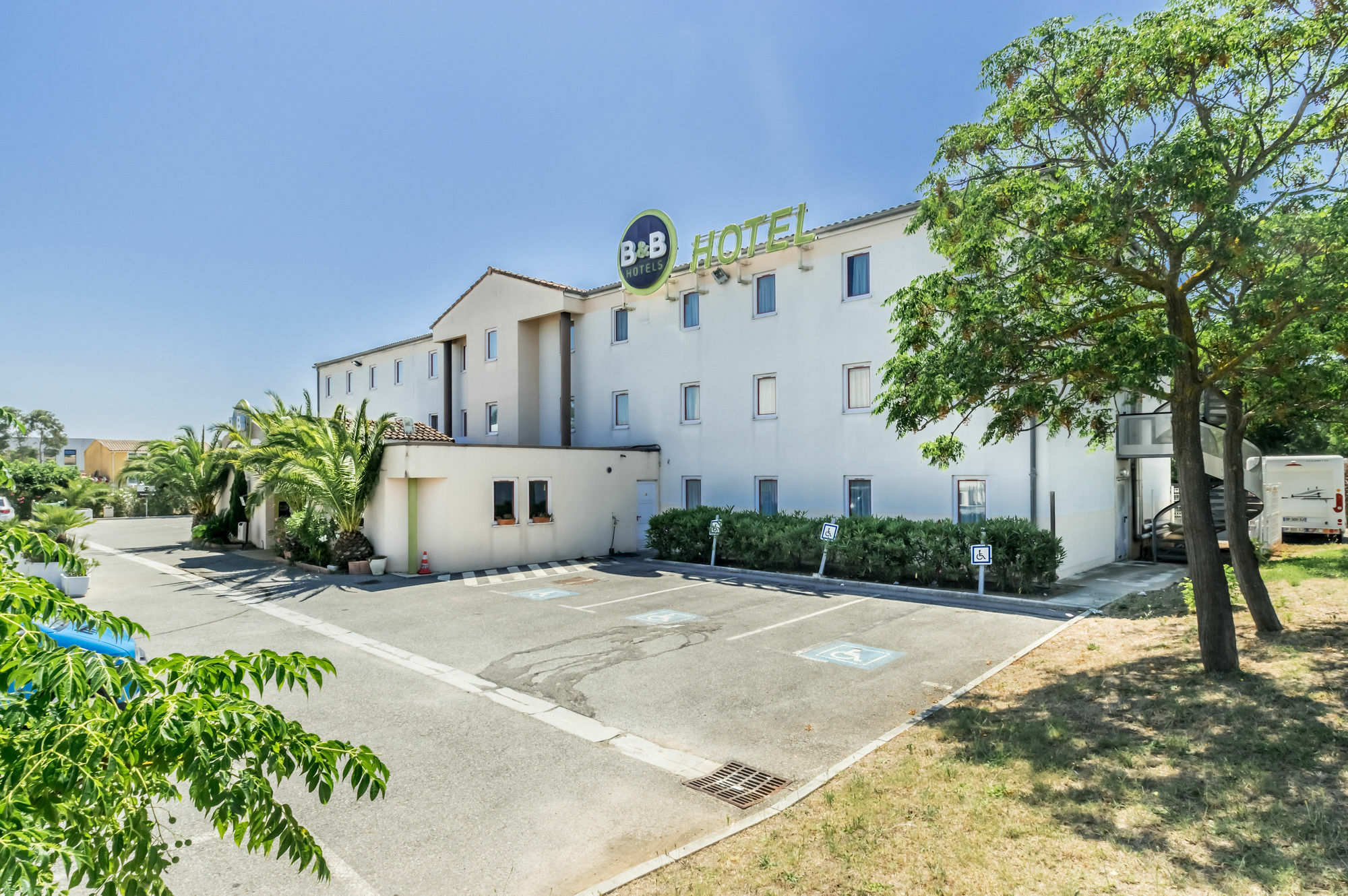 B&B Hôtel Fréjus Roquebrune-sur Argens Exterior foto